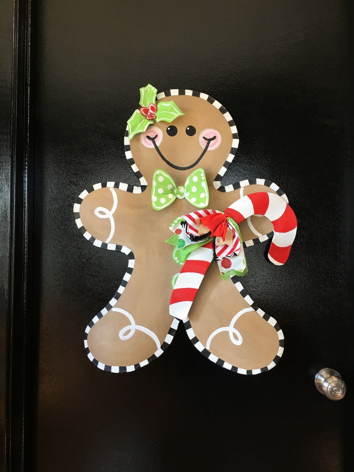 CHRISTMAS DOOR DECOR / Screen Wire Whimsical Christmas Gingerbread Man with Candy Cane Doornament Door Hanger Wreath