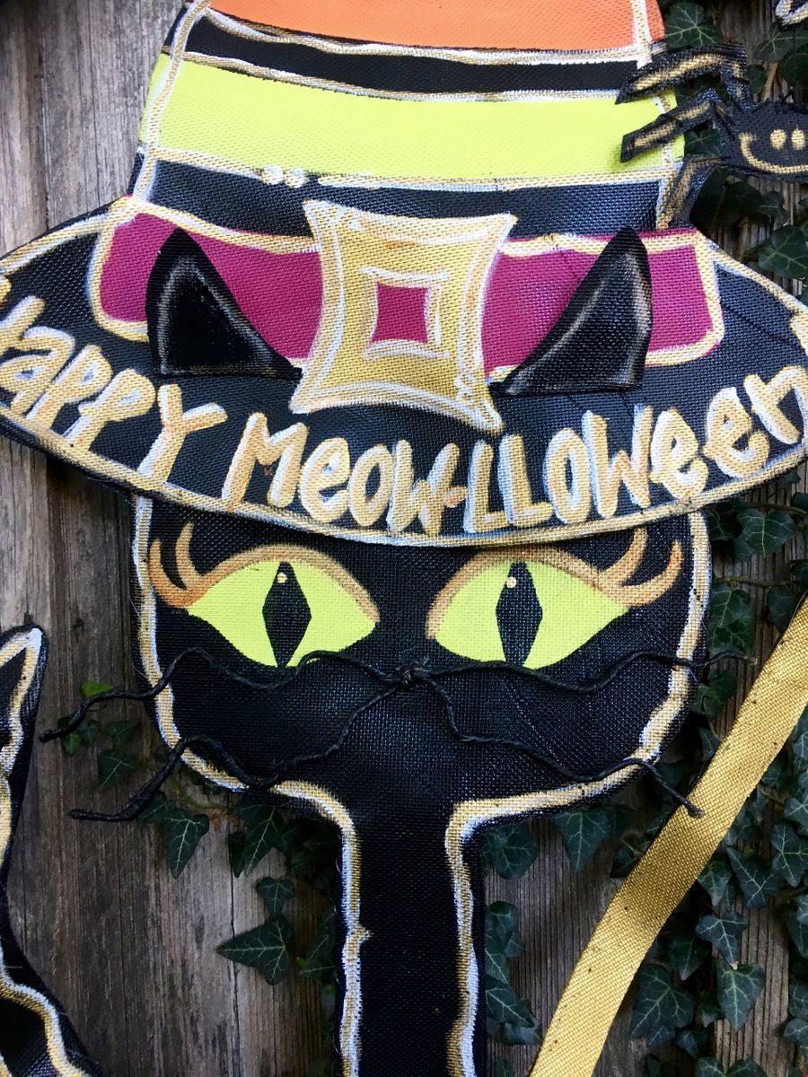 HALLOWEEN DOOR DECOR / Halloween Black Cat with Flying Broom