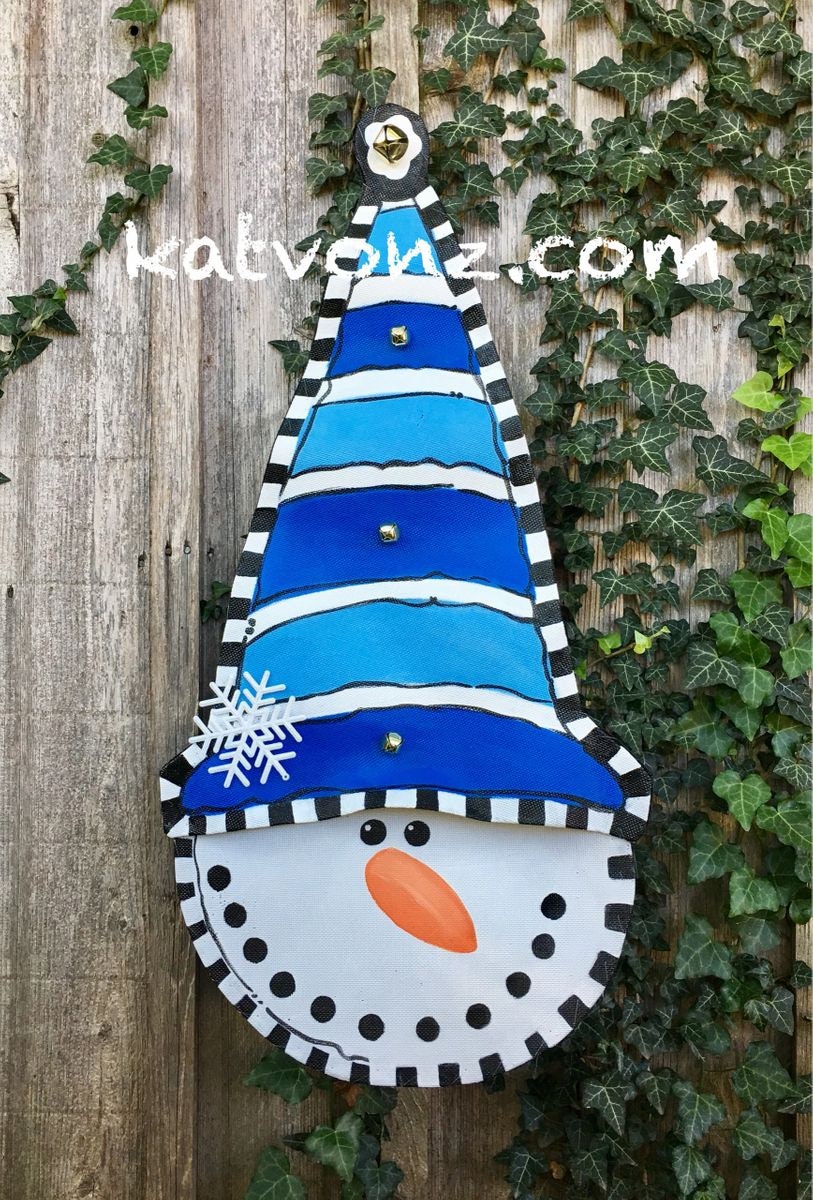 WINTER DOOR DECOR / Screen Wire Whimsical Winter Door Decor Snowman with Blue and White Striped Hat Doornament Door Hanger Wreath