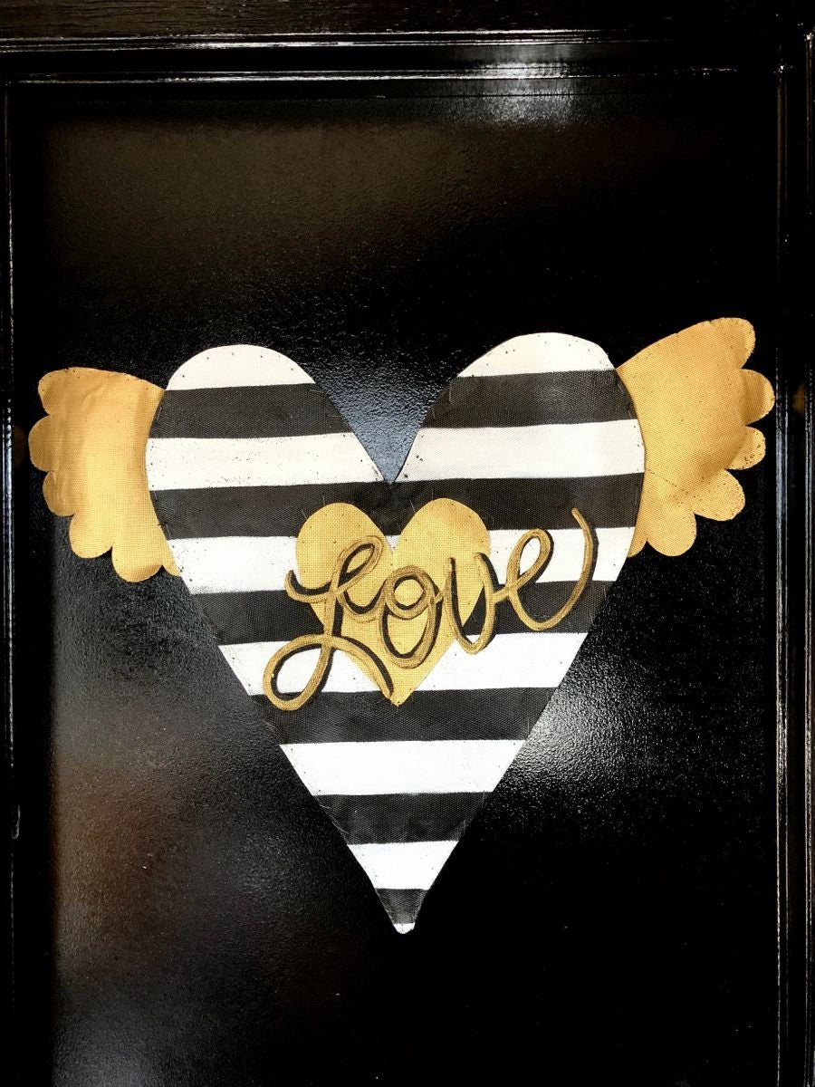 VALENTINES DOOR DECOR / Screen Wire Valentines Day Large Black and White Striped Heart with Gold Wings Doornament Door Hanger Wreath Decor