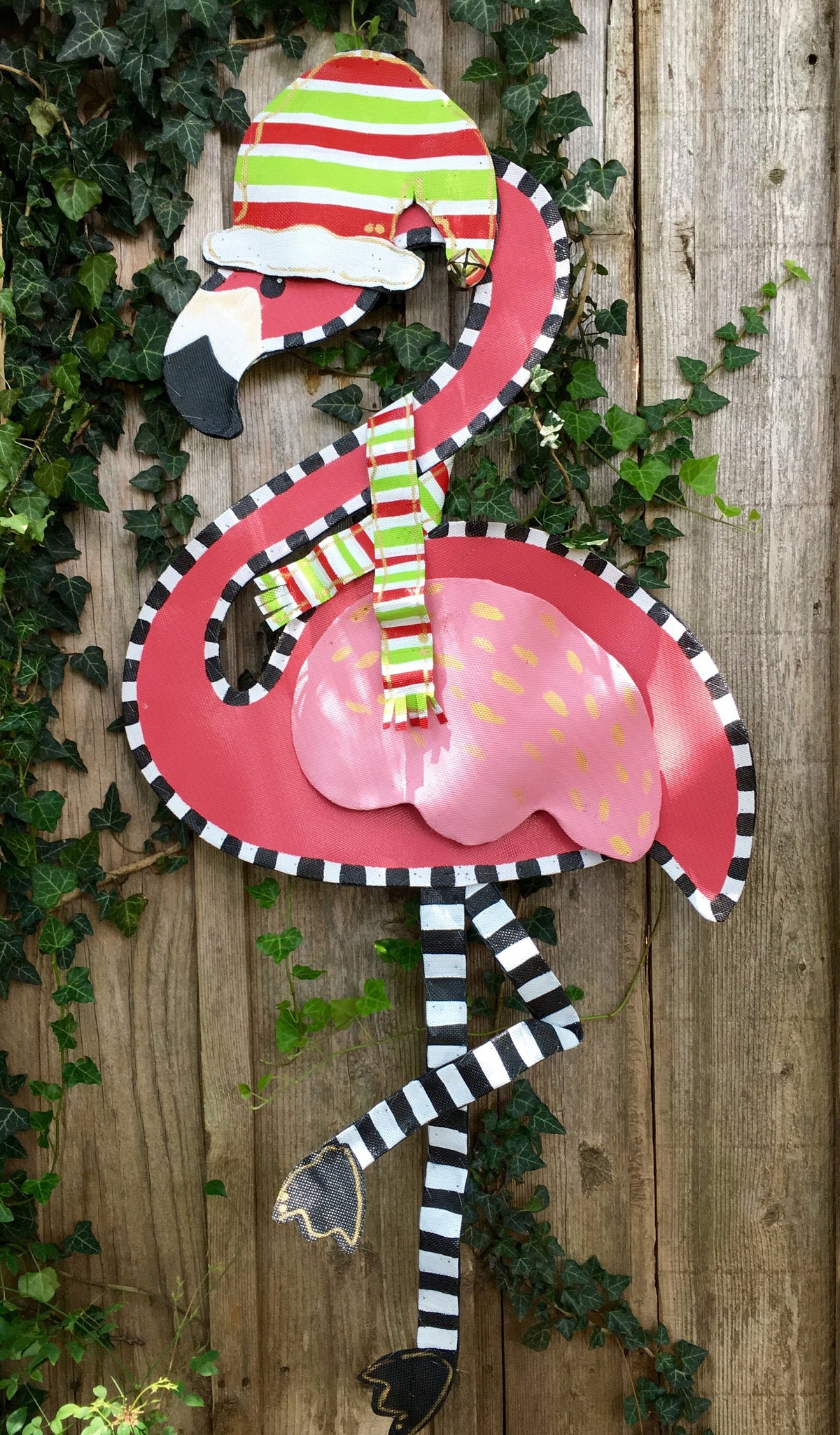CHRISTMAS DOOR DECOR / Screen Wire Christmas Flamingo Door Hanger Wreath with Red and Green Stripe Hat and Scarf