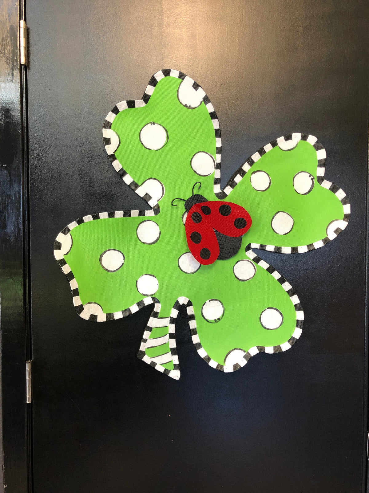 ST PATRICK DOOR Decor / St Patricks Day Green and White Polka Dot Shamrock 4 Leaf Clover with Ladybug Door Hanger Wreath Decor
