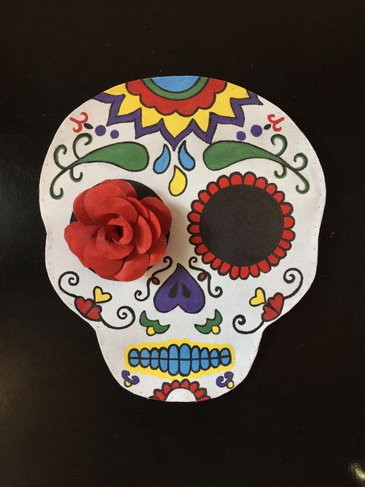 HALLOWEEN DOOR DECOR / Screen Wire Halloween Sugar Skull Door Hanger Wreath Decoration