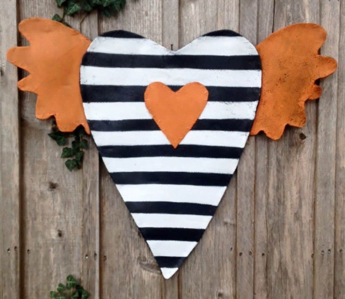 FALL DOOR DECOR / Screen Wire Black and White Striped Heart with Orange Wings and Heart Doornament