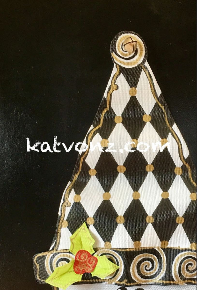 WINTER DOOR DECOR / Christmas and Winter Door Decor Whimsical Screen Wire Harlequin design Snowman Doornament Door Hanger Wreath