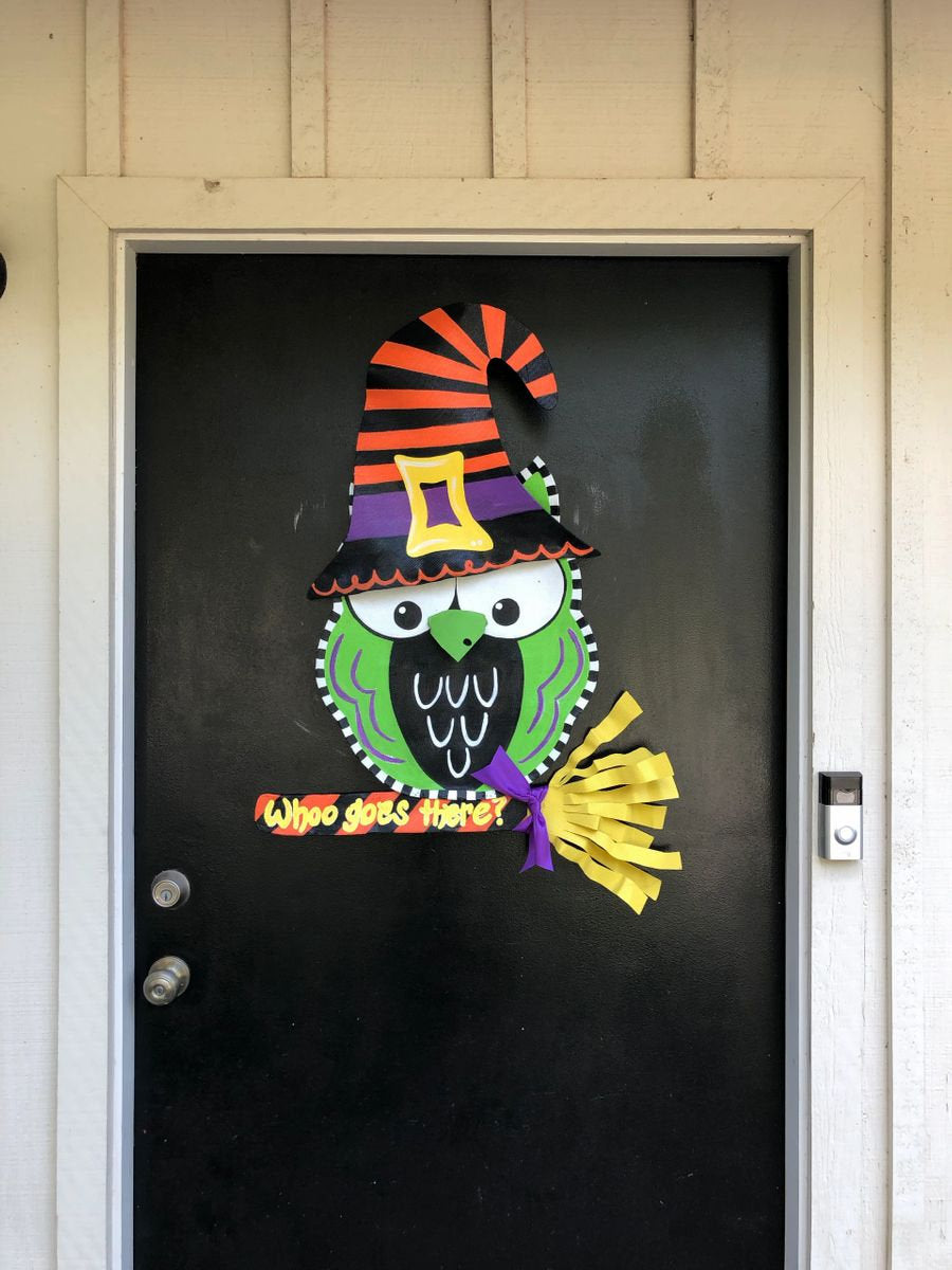 HALLOWEEN DOOR DECOR / Large Screen Wire Halloween Owl Witch Doornament Door Hanger