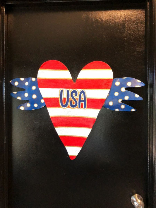4TH JULY DOOR HANGER / Screen Wire Patriotic  4th of July Red and White Striped Heart with Blue Spotted Wings Doornament Door Hanger Wreath