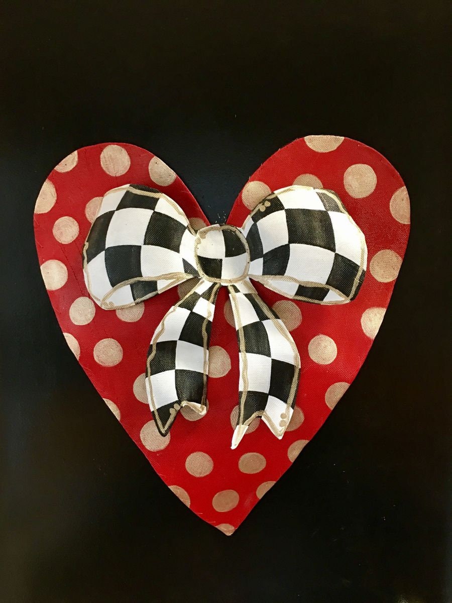 VALENTINES DAY DECOR / Screen Wire Large Red and Gold Polka Dot Heart with Black and White Checkered Bow Doornament Door Hanger Wreath Decor