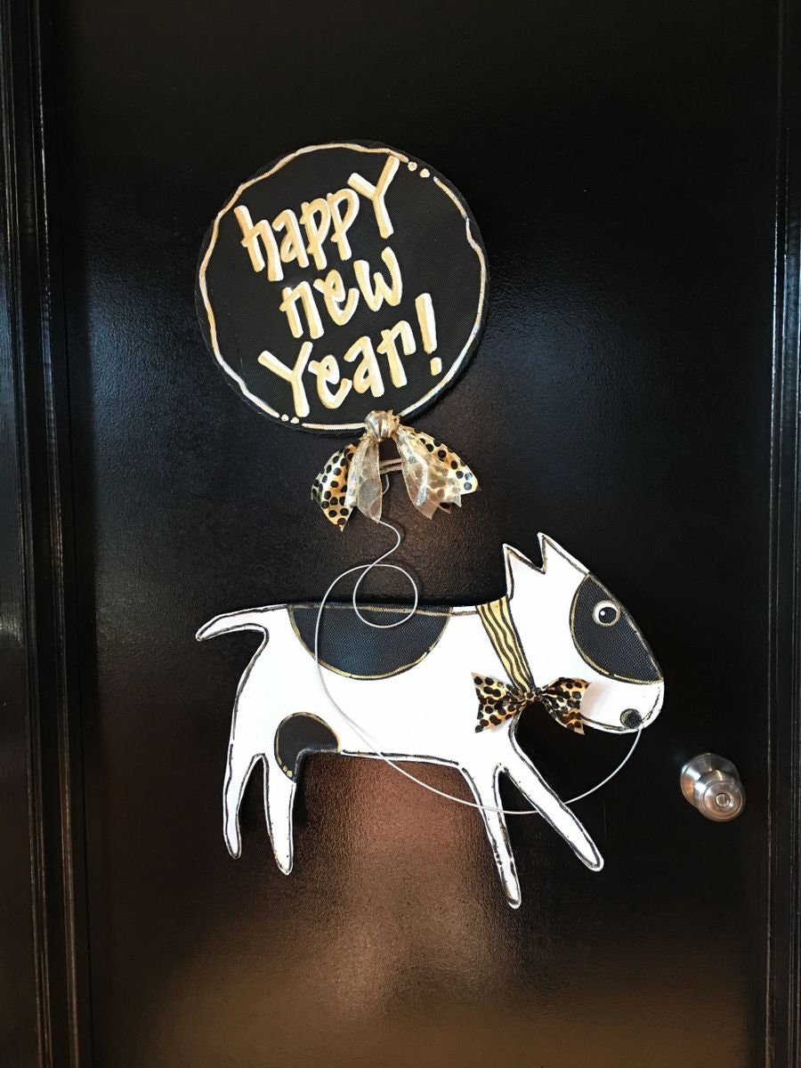 NEW YEAR DECOR / Screen Wire Black and White Spotted Dog with Happy New Year Balloon Door Hanger Wreath...Any dog Breed!