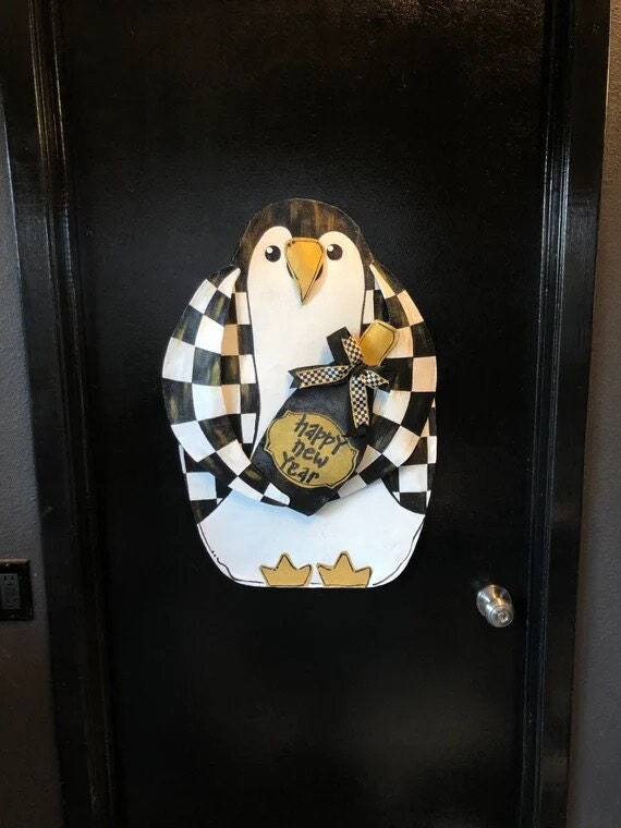 NEW YEAR DECOR / New Years Eve Party Decoration Wreath New Years Eve Party Penguin With Champagne and Black and white Check Ribbon